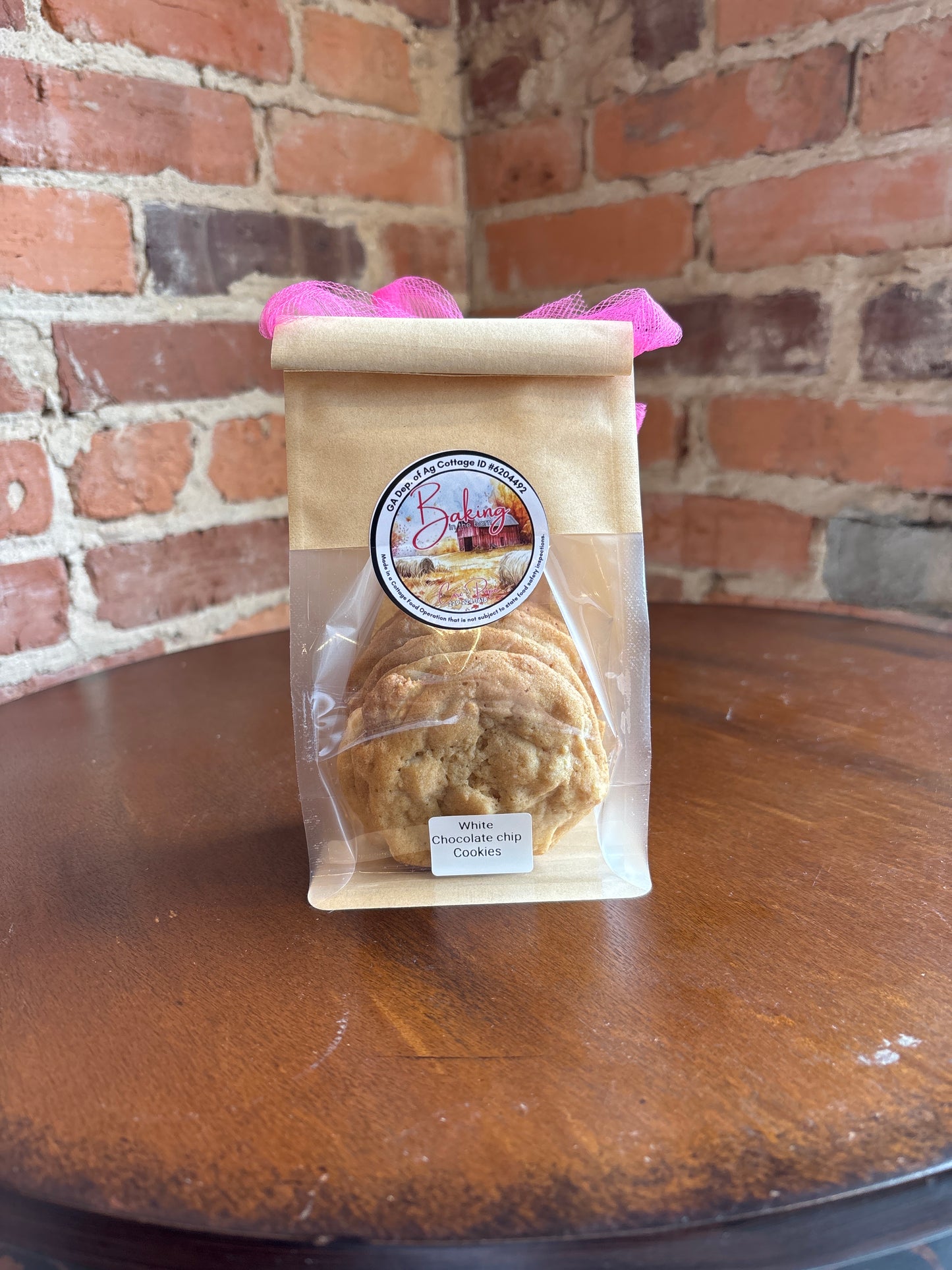 While Chocolate Chip Cookies - 6 pk