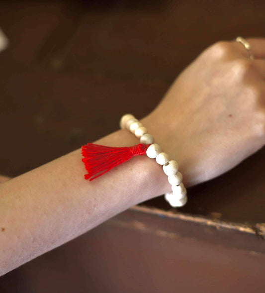 Dwell Bracelet | Red | 1 John 4:18-19