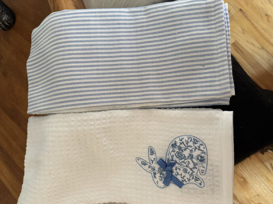 Handle towels