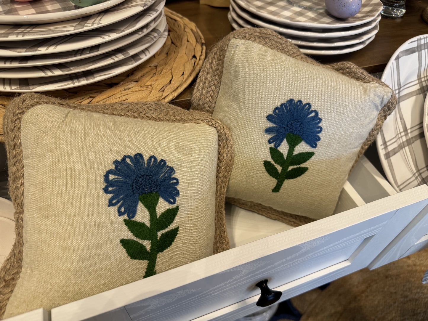 Mini pillow